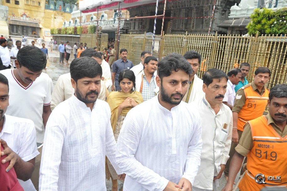 Lie-Movie-Team-At-Tirumala